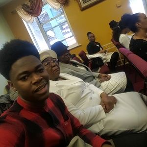 Meet your Posher, Delan